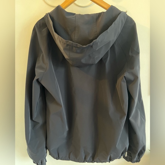 Sandro wind breaker/rain jacket. - Picture 4 of 5